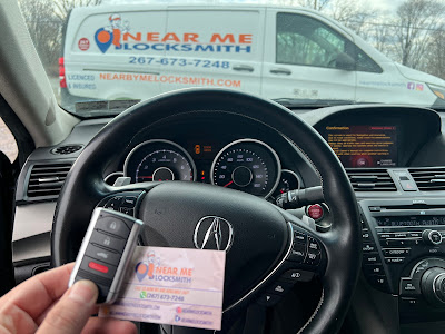 Mobile locksmith on-site